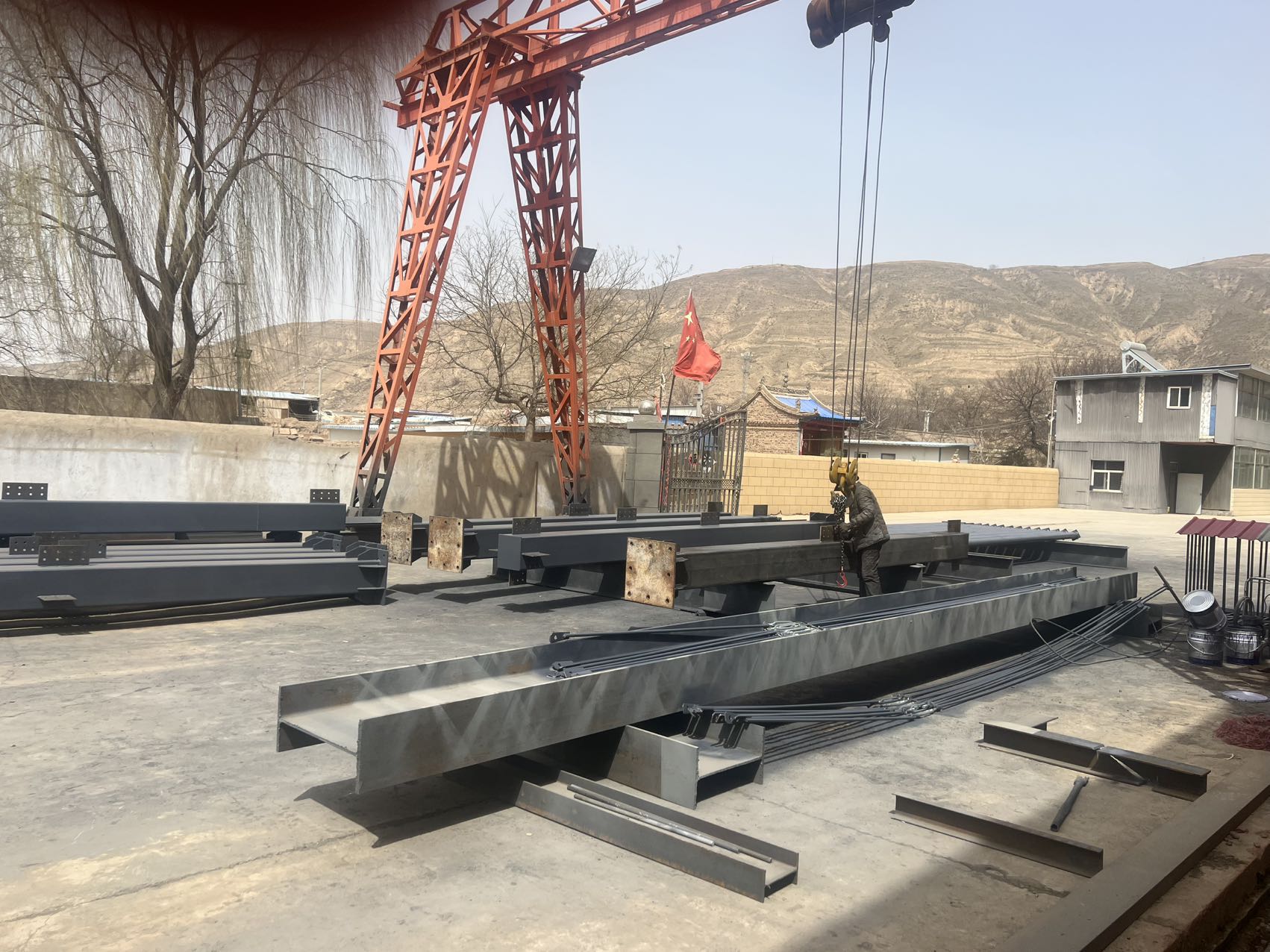 彭家坪非機(jī)動(dòng)車(chē)棚-構(gòu)建加工