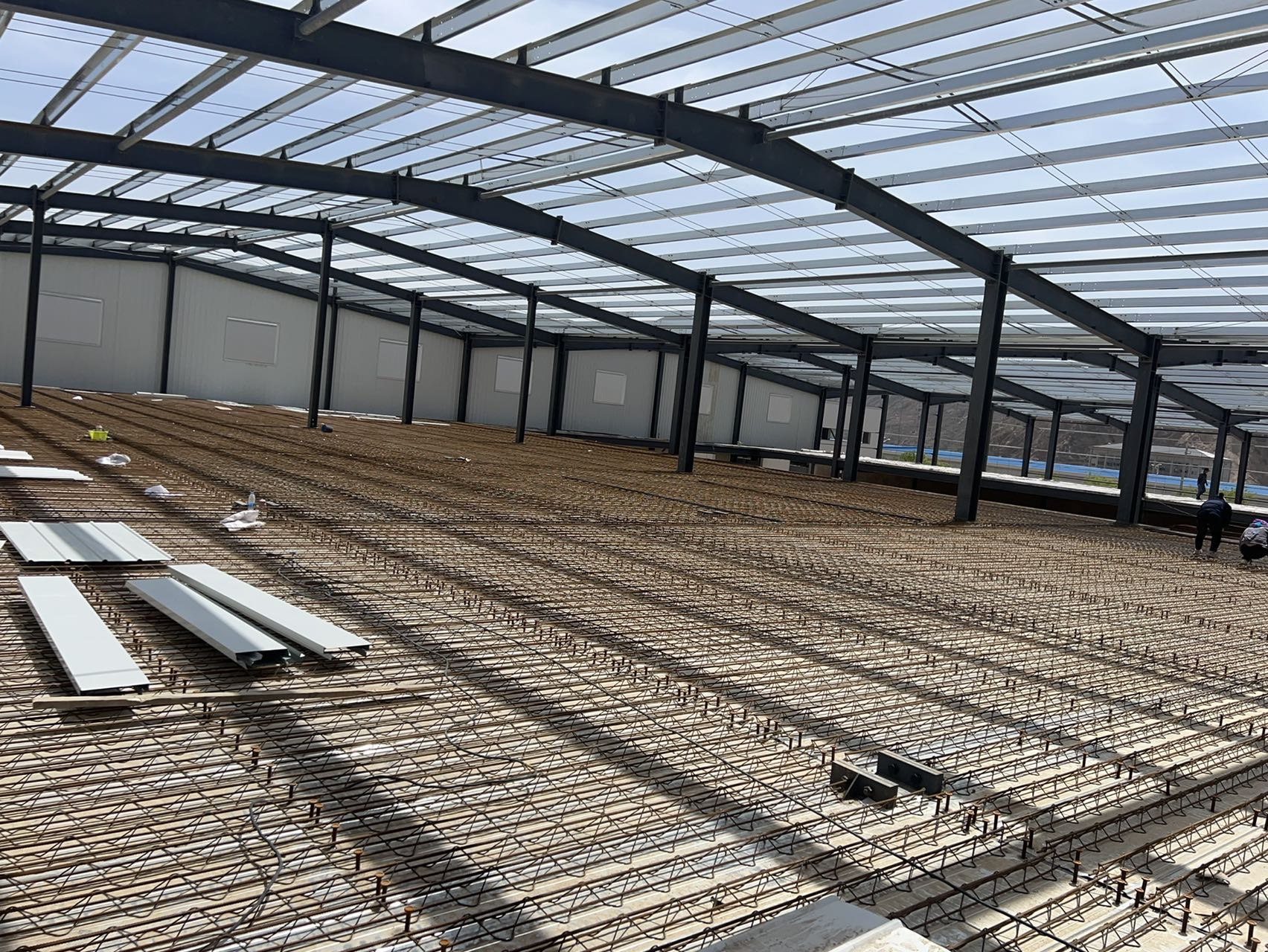 臨洮佳邦食品廠1#生產車間建設中