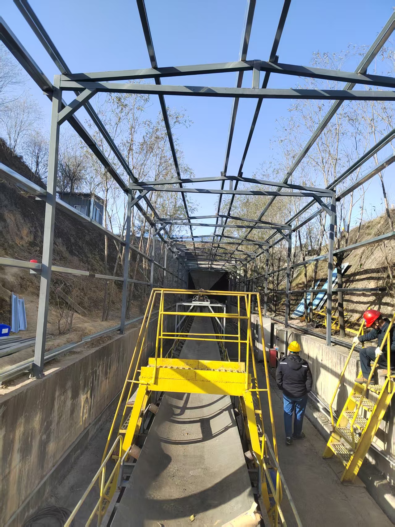 華能甘谷發(fā)電有限公司輸煤棧橋加固及彩板封閉項(xiàng)目