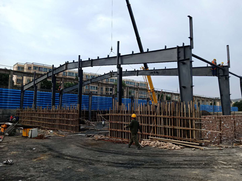 西藏鋼結(jié)構(gòu)廠(chǎng)房