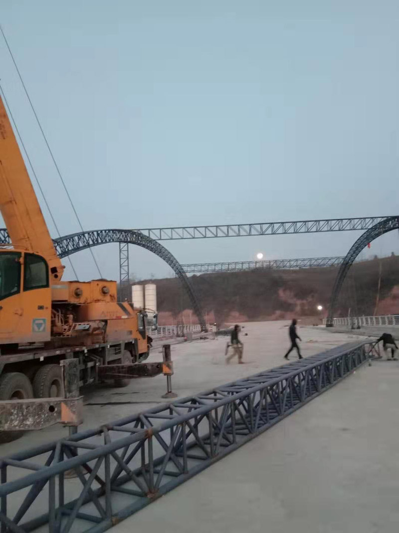 鋼結(jié)構(gòu)工程的小編來給出鋼結(jié)構(gòu)特點