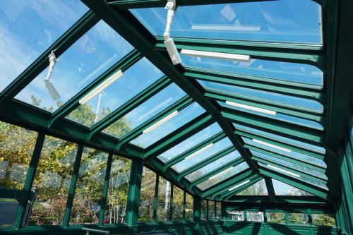 鋼結(jié)構(gòu)工程具備那些性能呢？